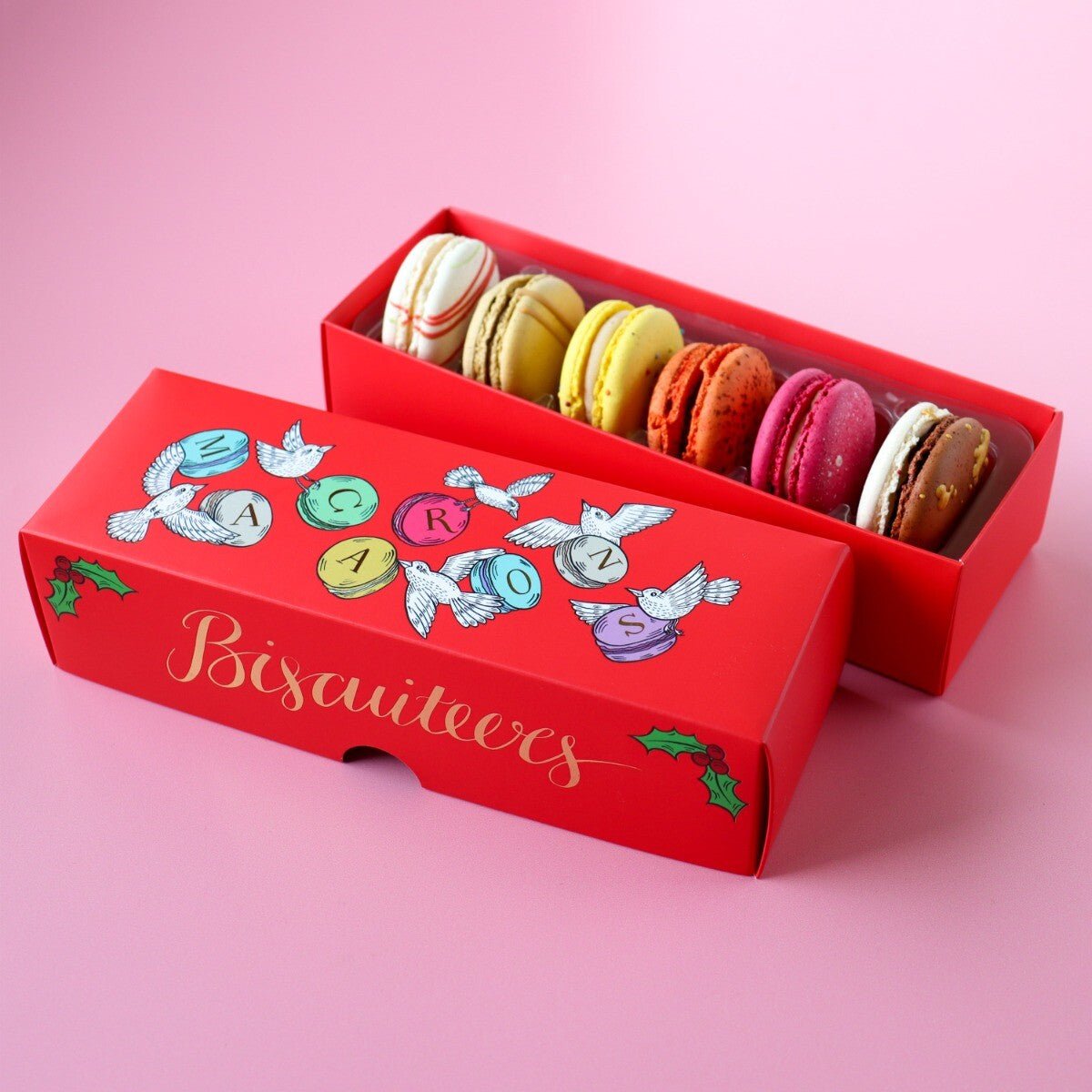 6 Christmas Macarons - Biscuiteers