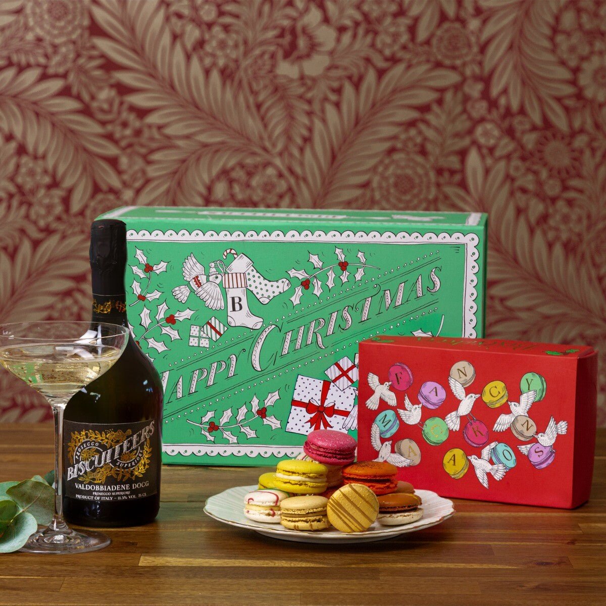Christmas Macaron Gift Box - Biscuiteers