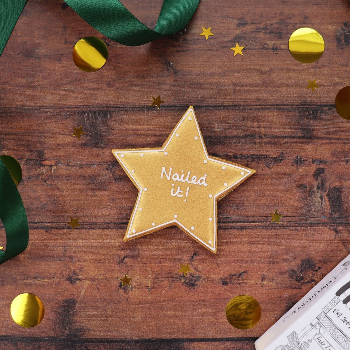 Hand-iced Beach Hut Card biscuit, perfect personalised birthday gift, unique biscuit tin gift for beach lovers.