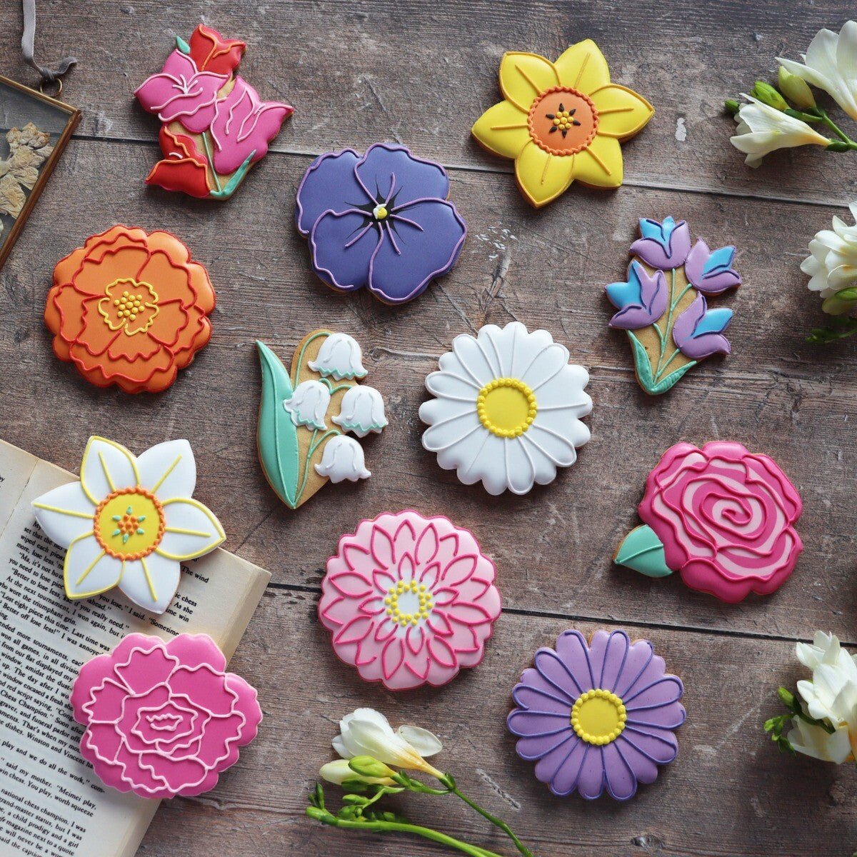 Lily May Birth Flower Letterbox Biscuit - Biscuiteers