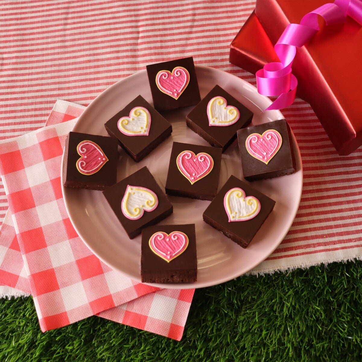 Love Brownies - Biscuiteers