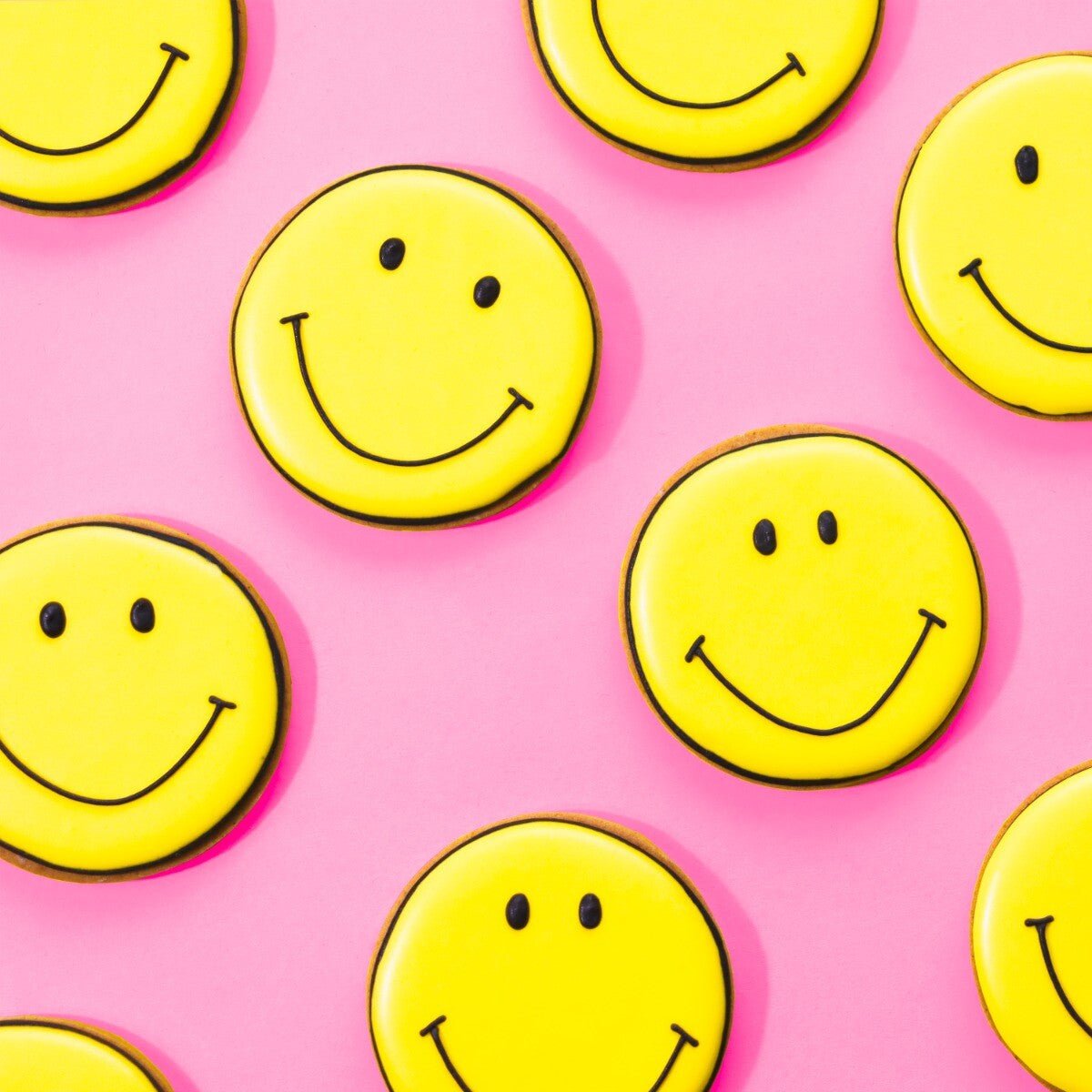 Smiley® Letterbox Biscuit - Biscuiteers