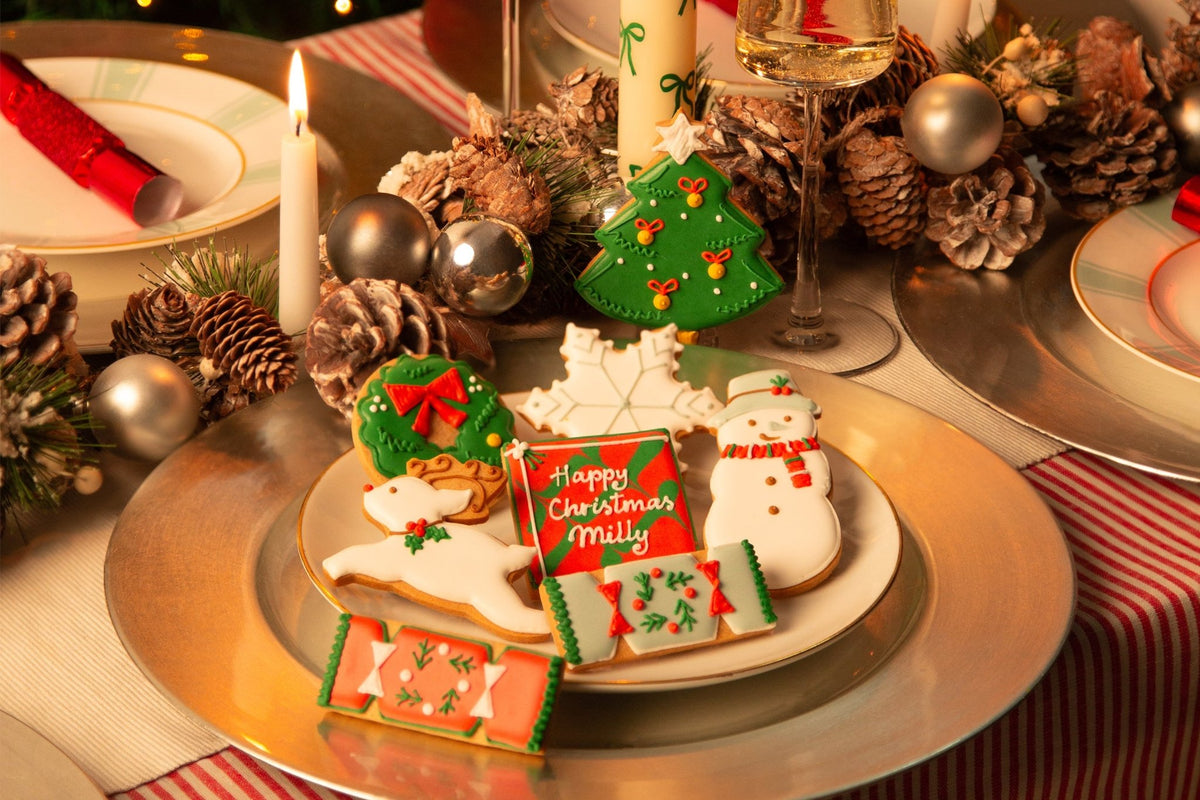 Merry & Bright Luxe Tin by Biscuiteers: Hand-iced Christmas biscuits, perfect for personalized festive gifting.