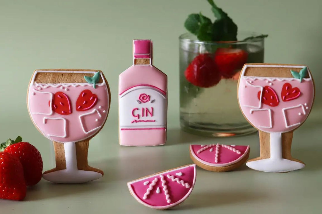 Biscuiteers gifts for mum: personalized biscuits and chocolates, perfect for birthdays or any occasion, thoughtful and unique.