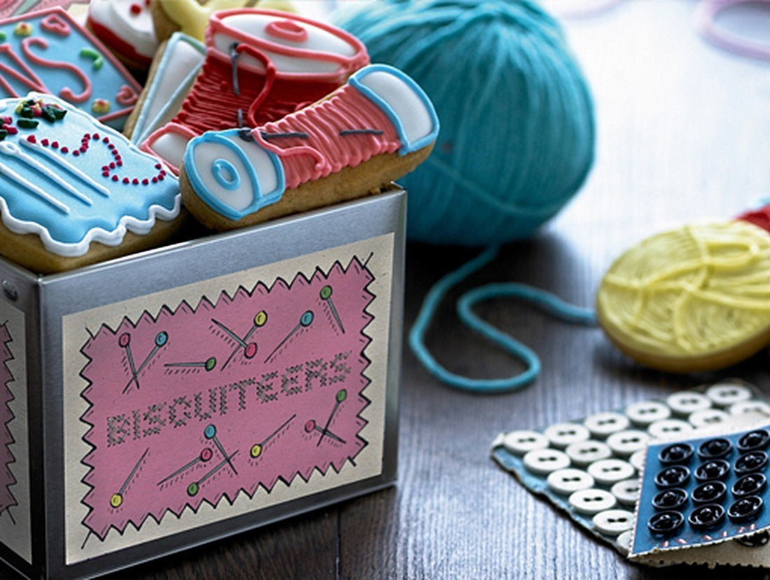 How to ice: Sewing kit biscuits - Biscuiteers