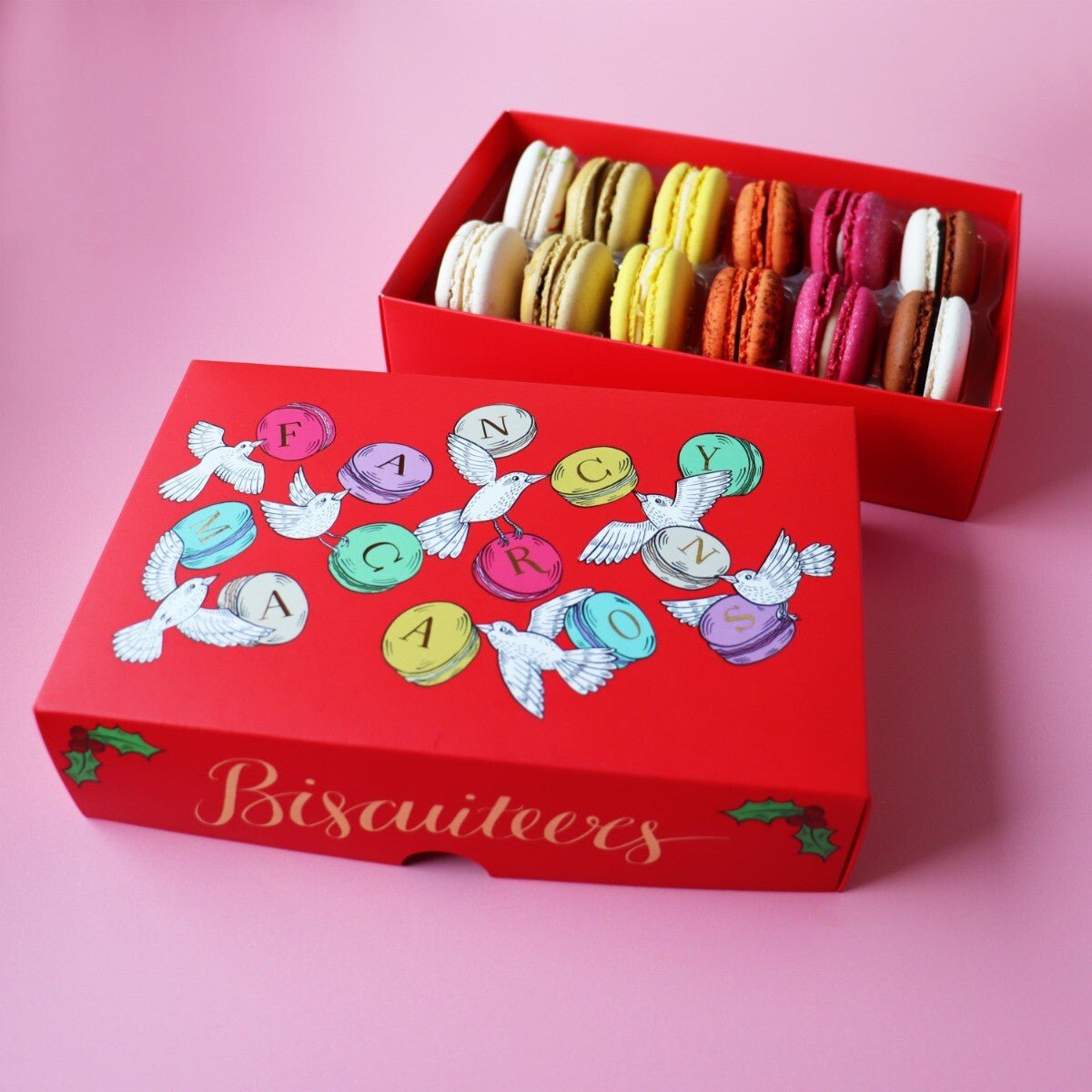 12 Christmas Macarons - Biscuiteers