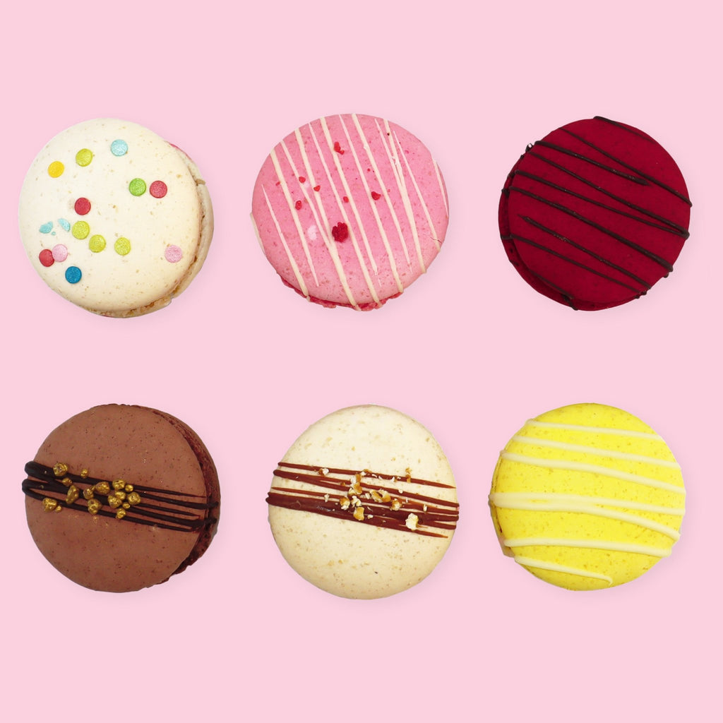 6 Birthday Macarons - Biscuiteers