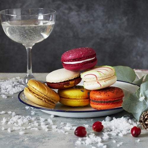 6 Christmas Macarons - Biscuiteers