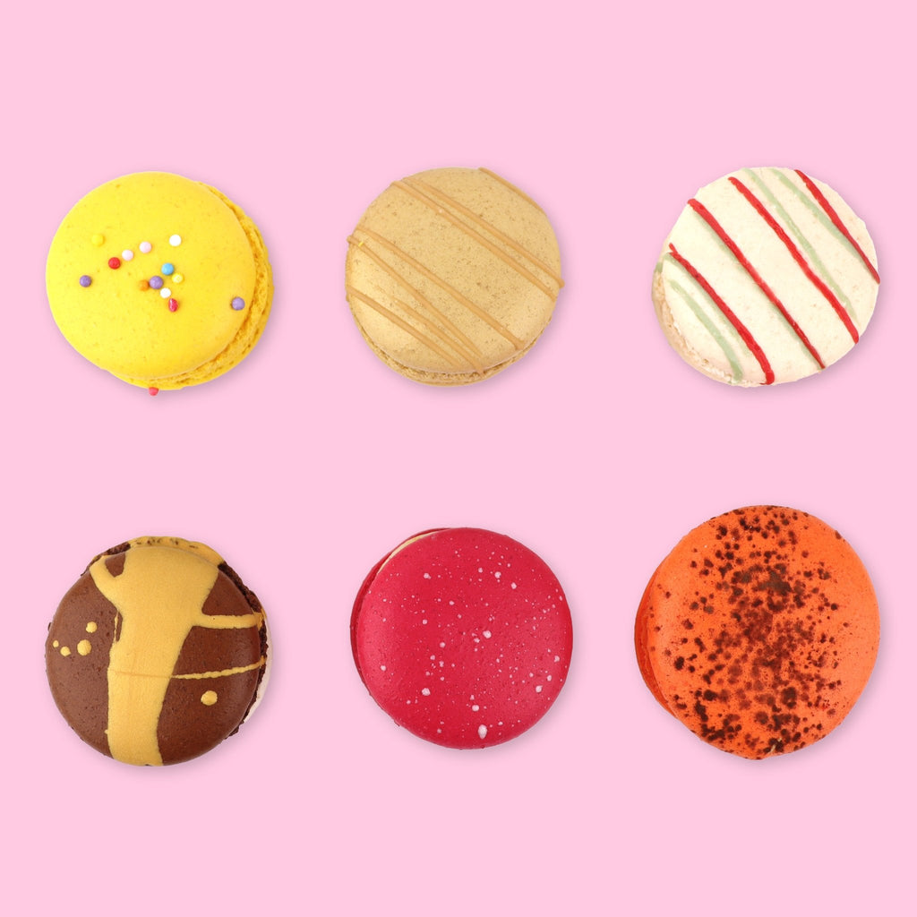 6 Christmas Macarons - Biscuiteers