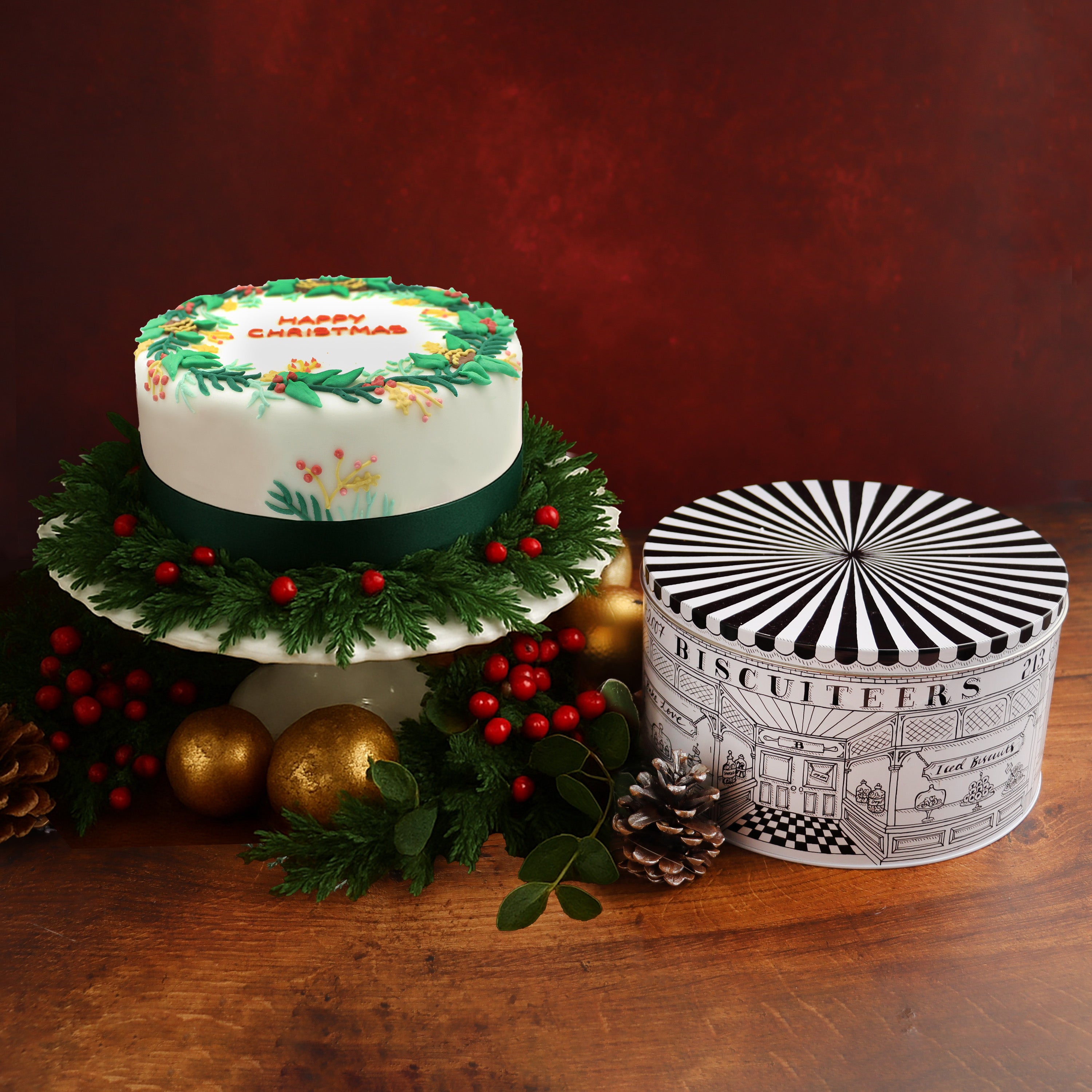 Christmas Cake And Tin Gift Box