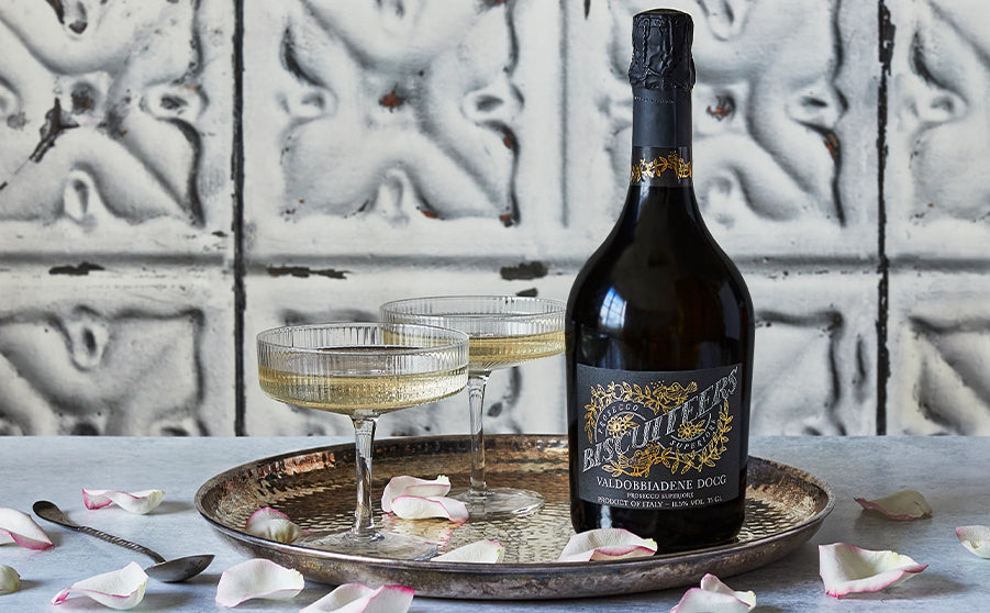 Discover our gift pairings and extras