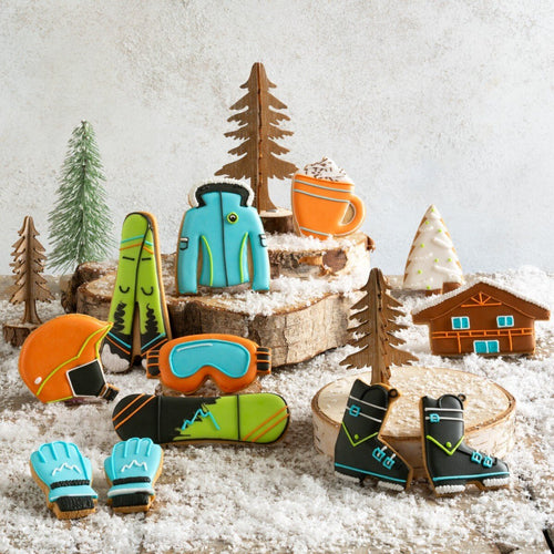 Apres Ski Luxe Biscuit Tin - Biscuiteers