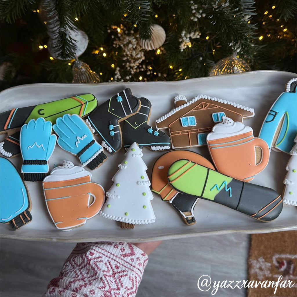 Apres Ski Luxe Biscuit Tin - Biscuiteers