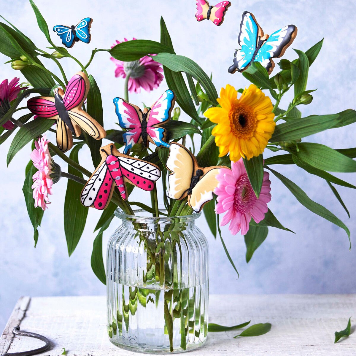 Biscuiteers Ultimate Hamper - Biscuiteers
