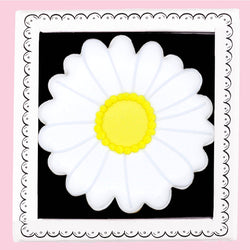 Daisy April Birth Flower Letterbox Biscuit - Biscuiteers