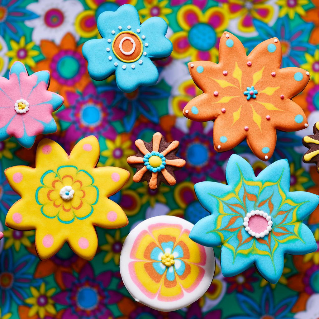 Flower Power Biscuit Tin - Biscuiteers