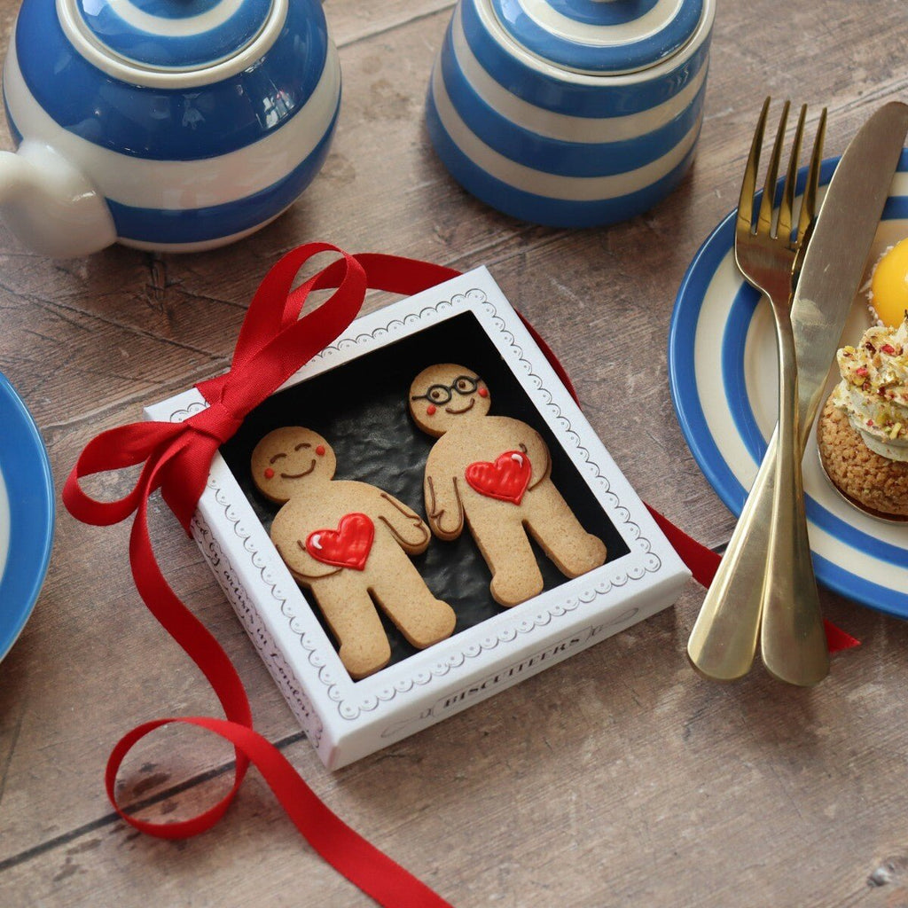 Gingers In Love Letterbox Biscuits - Biscuiteers