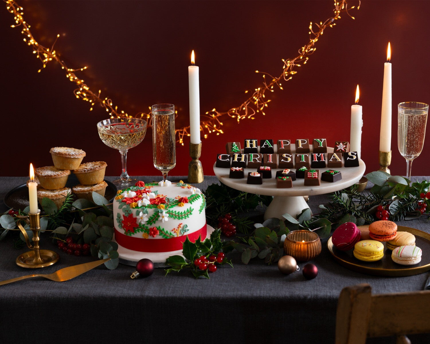 Hand-iced Toy Soldiers biscuit tin, perfect personalised gift or birthday biscuit for kids and collectors.