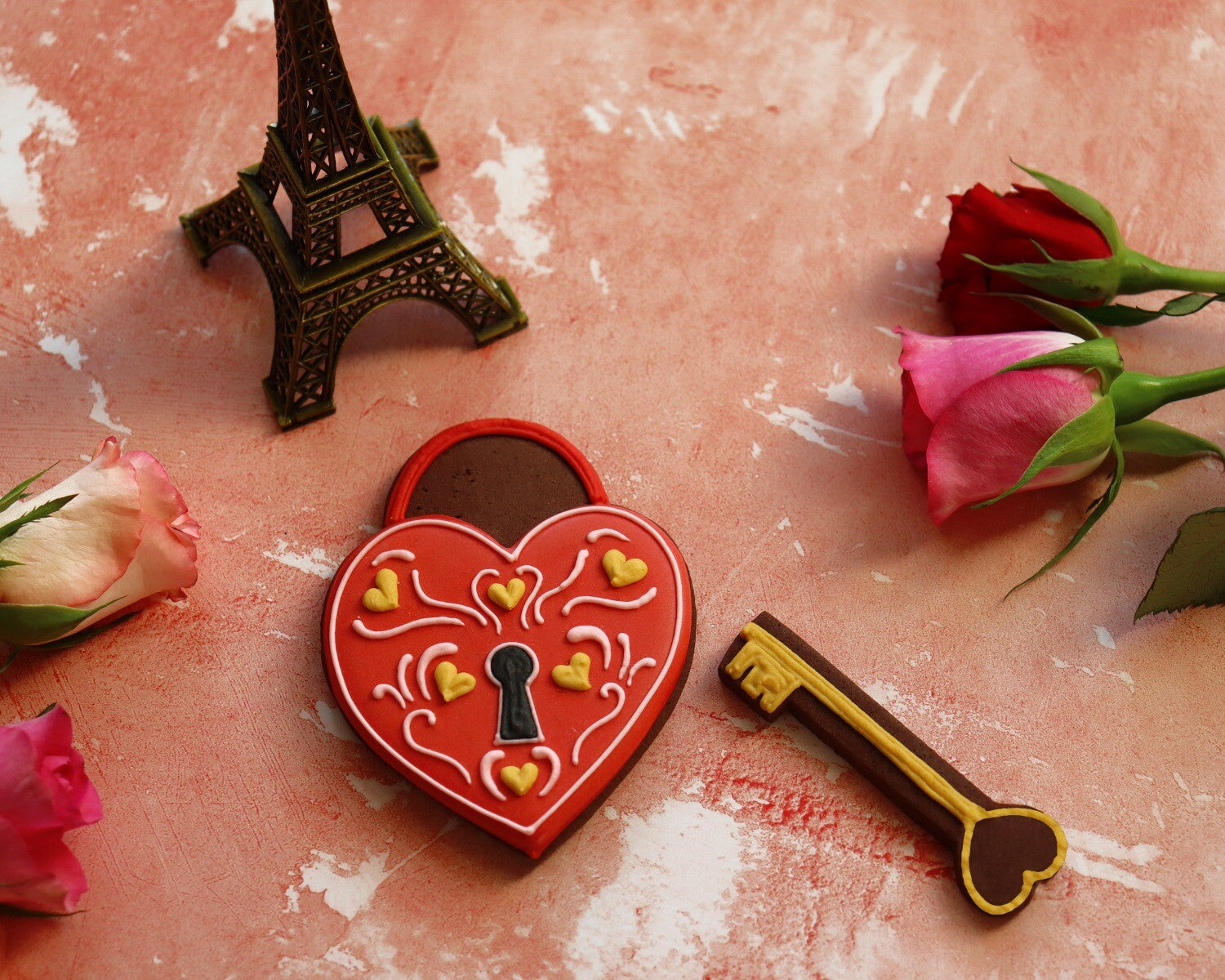 Hand-iced Love Locks Letterbox Biscuits, perfect personalised gift for birthdays or special occasions, beautifully presented.