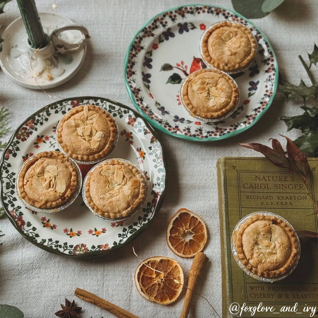 Mince Pies Gift Box - Biscuiteers