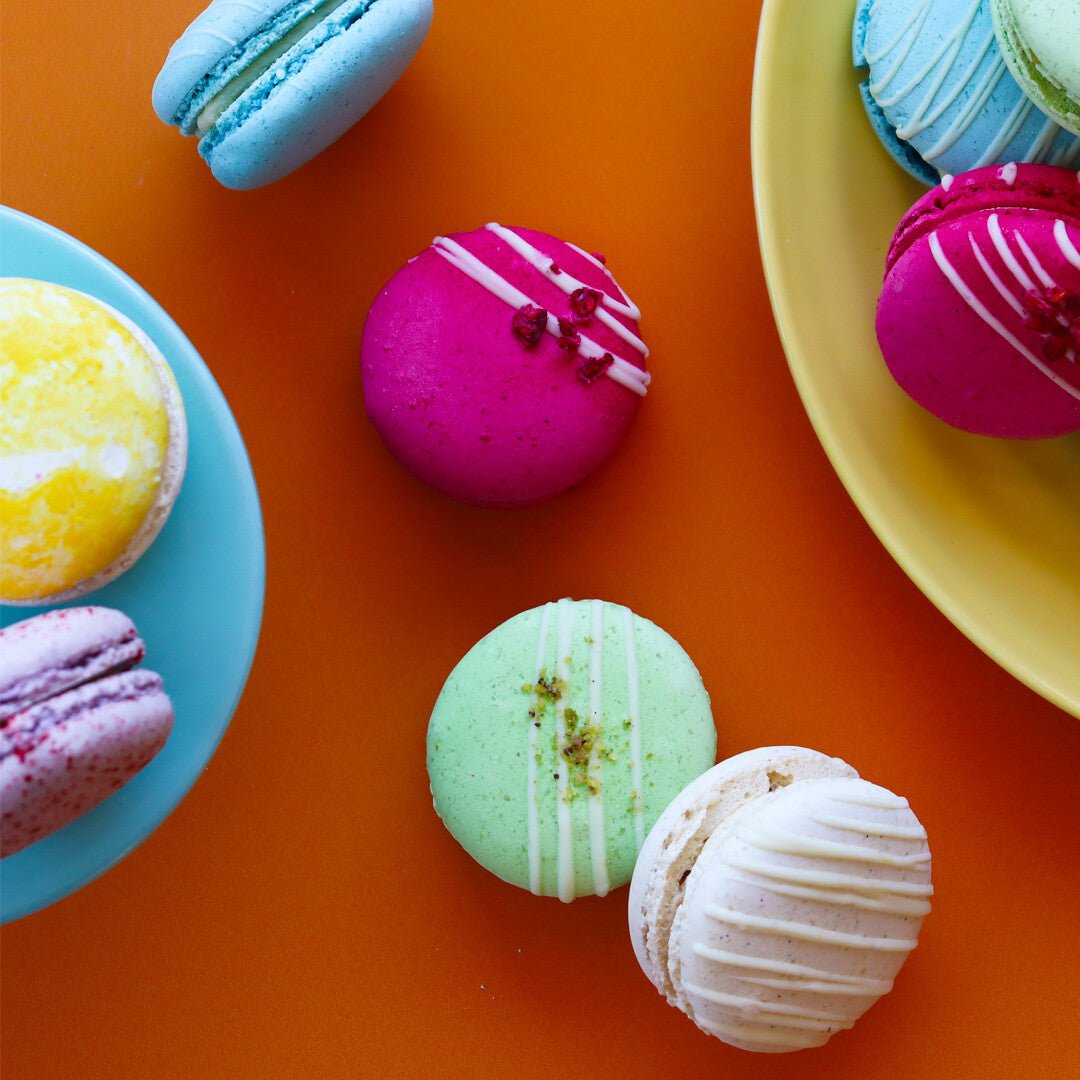 Mini Rainbow Macaron Gift Box - Biscuiteers