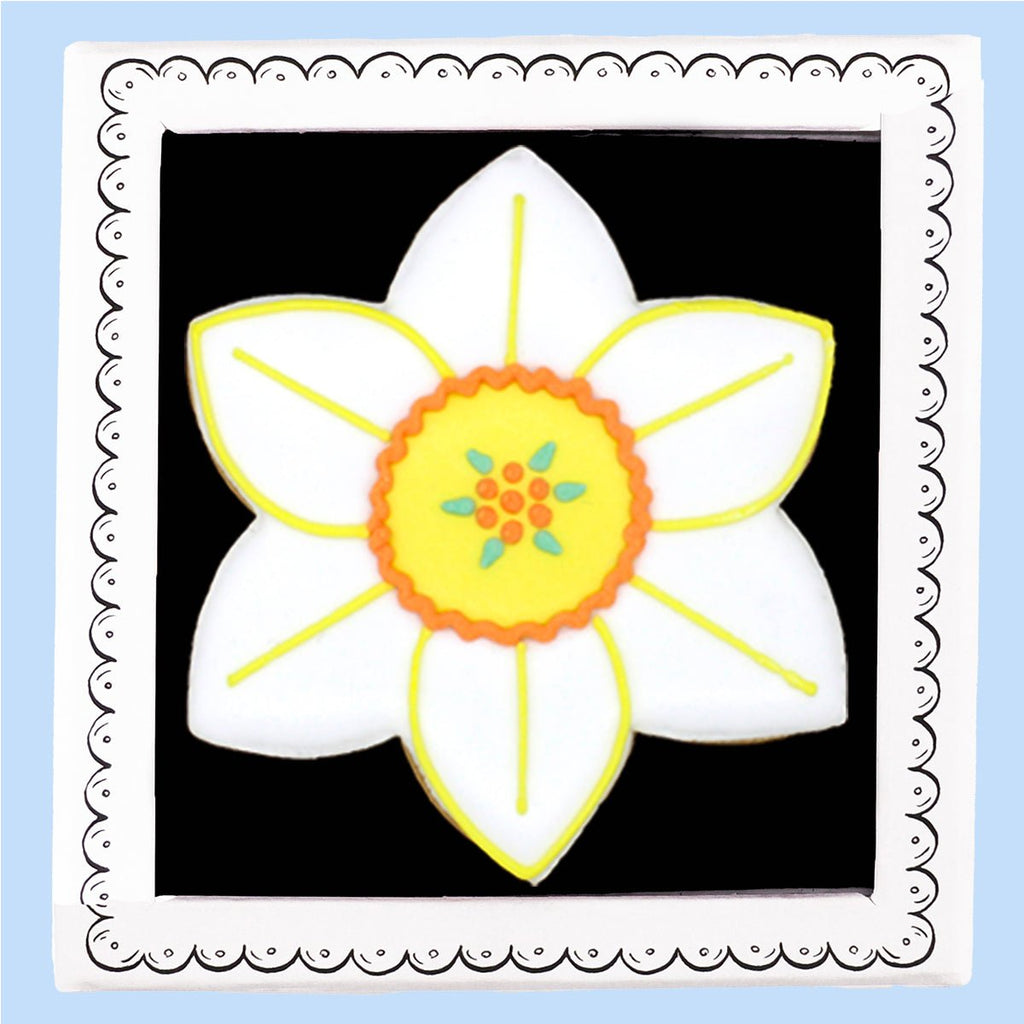 Narcissus December Birth Flower Letterbox Biscuit - Biscuiteers