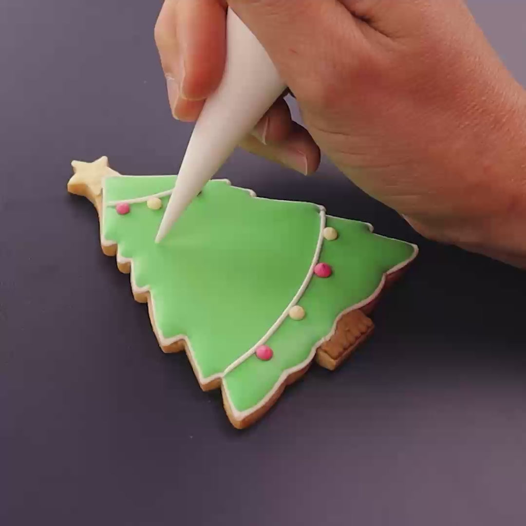The Snowman™ Biscuit Tin