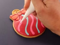 Decorations at the Ready! Mini Gift Box