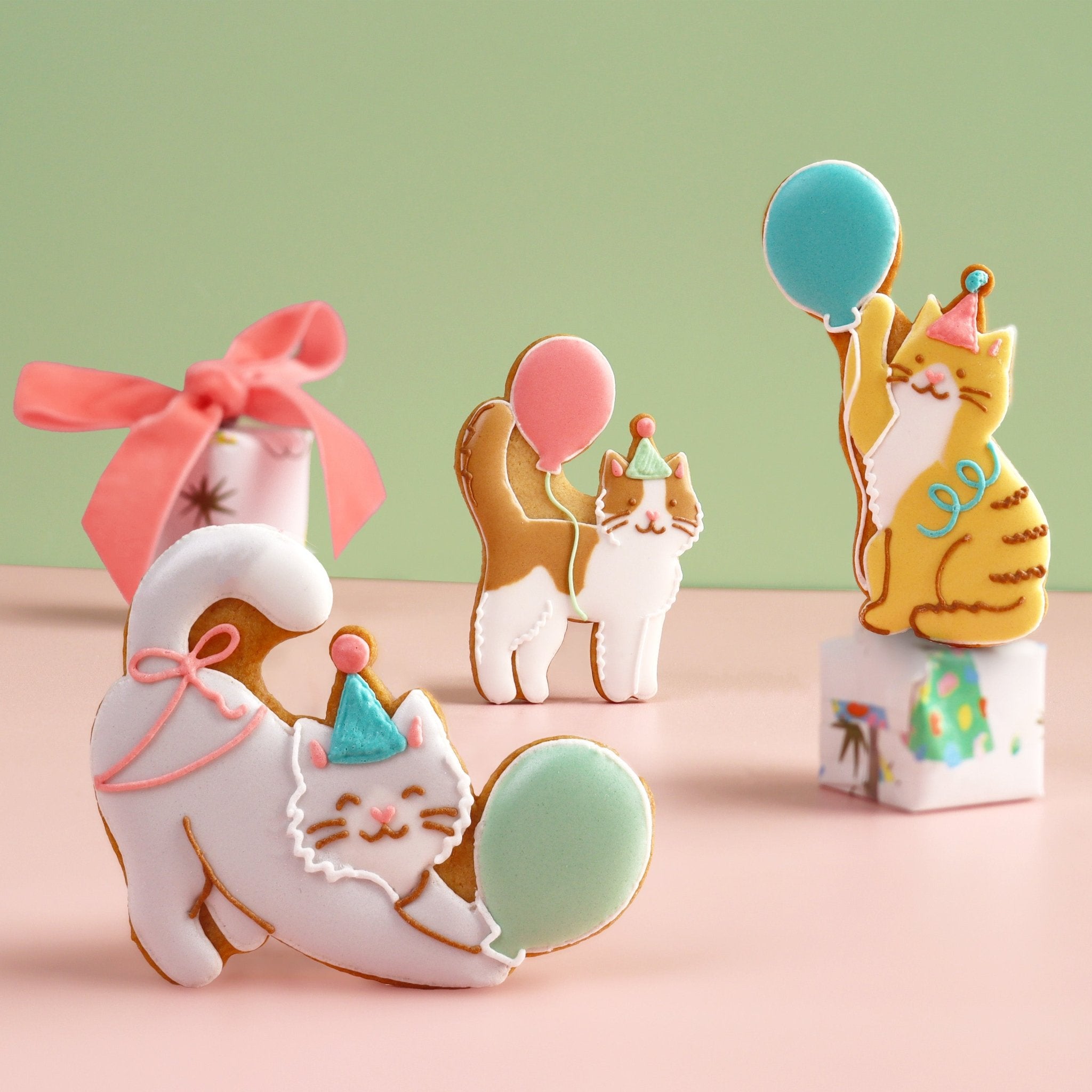 Purrfect Party Cats Letterbox Biscuits - Biscuiteers