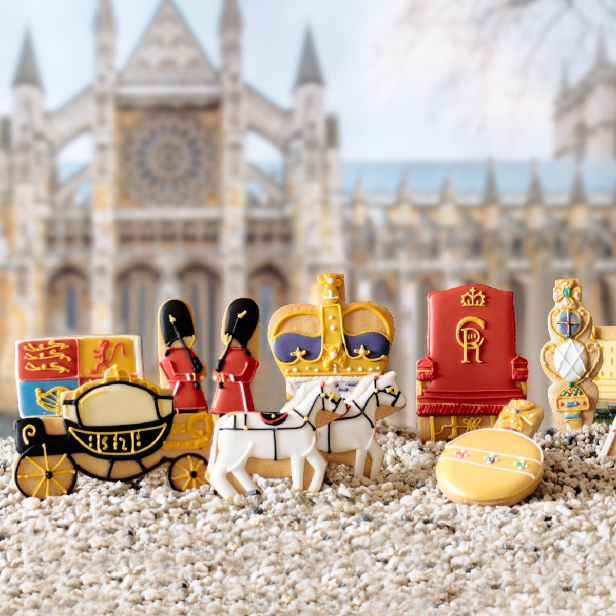 Royal Biscuit Tin - Biscuiteers