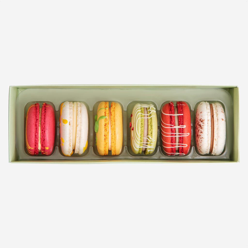 6 Spring Macarons
