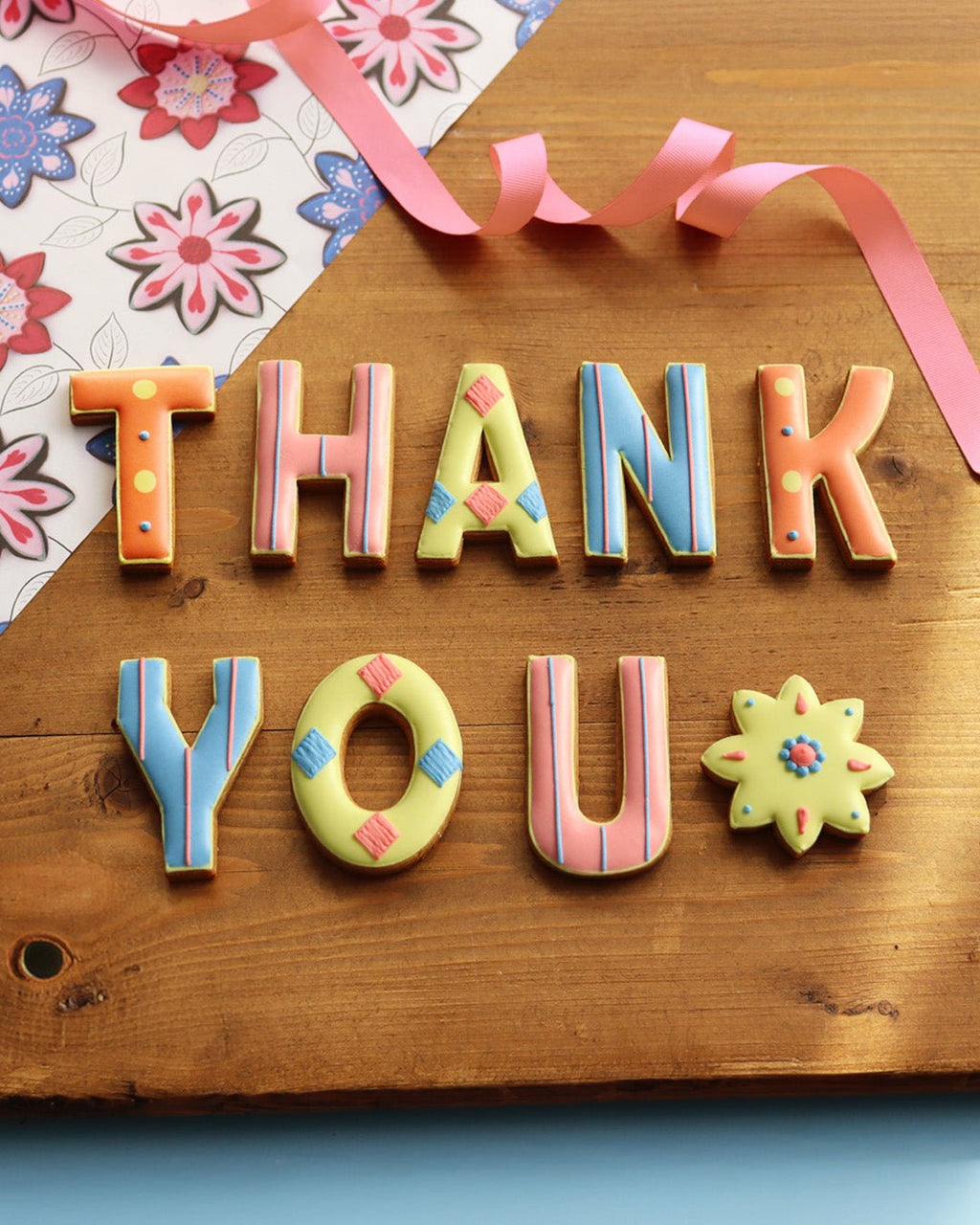 Thank You Luxury Gift Box - Biscuiteers