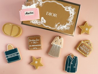 Christian Dior Gold Gift Wrapping Supplies